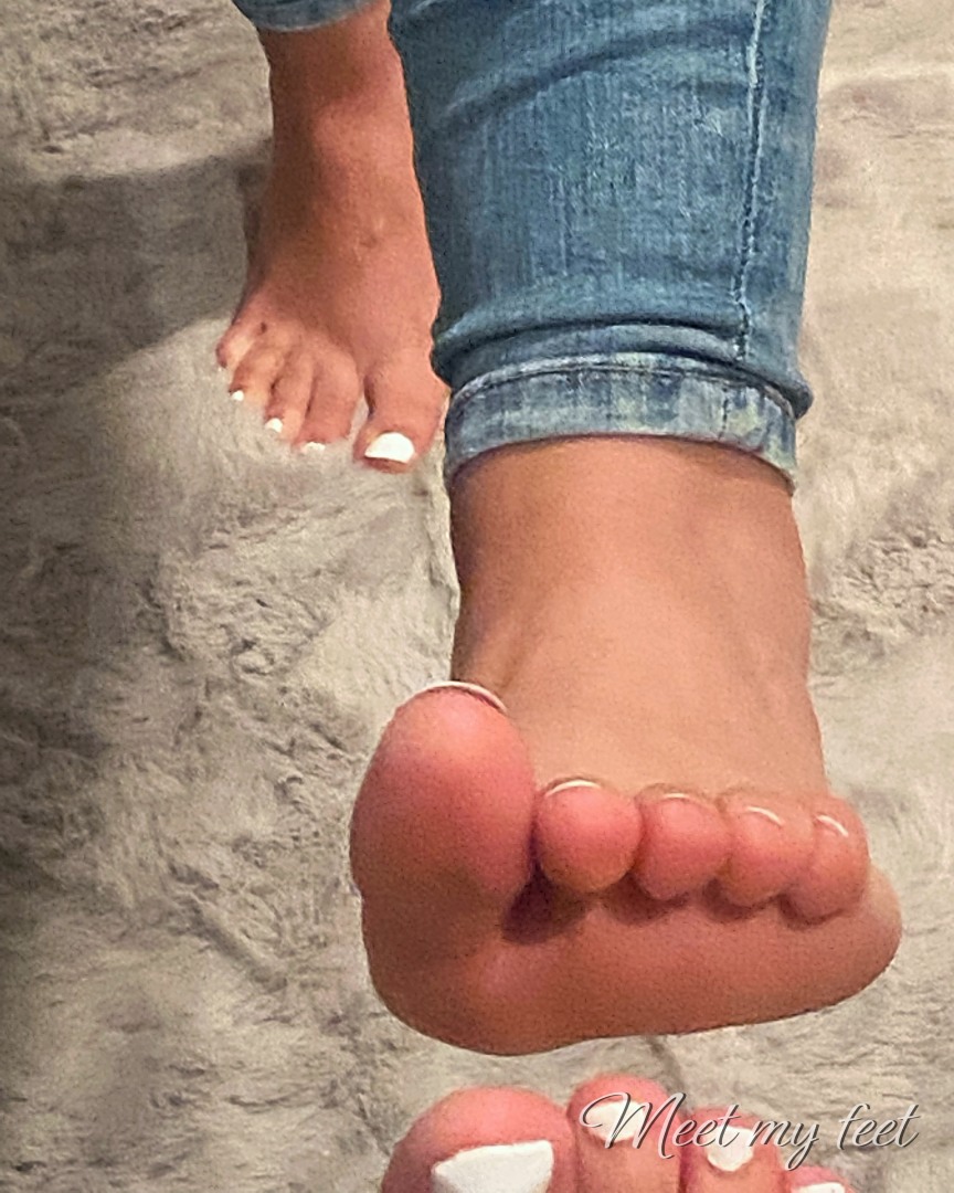 ShelxyFeet